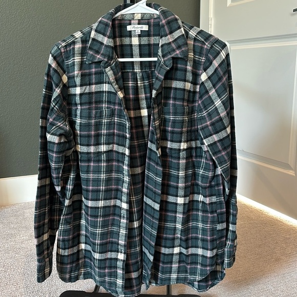 Madewell plaid button down - Picture 1 of 2